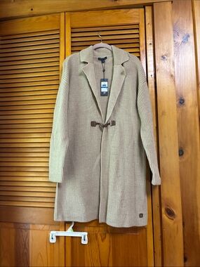 Tommy Hilfiger Camel Knit Toggle Trench Coat length 34”pit to pit 23”sleeves 20”